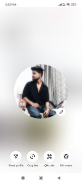Mukeempvt, 18, India