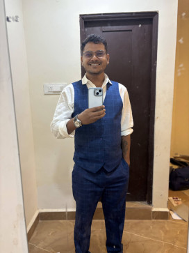 Vineet Kumar, 31, India