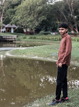 Om Ponkiya, 21, India