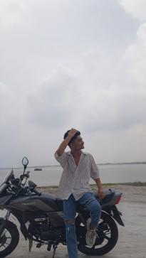 Smart Boy, 22, India