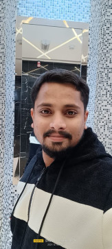 Robin, 34, India