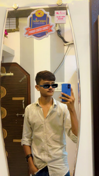 Arman, 19, India
