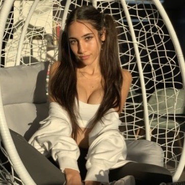 Antilily, 18, United States