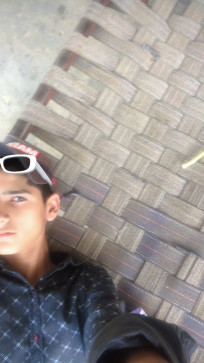 Suresh Kumar, 18, India