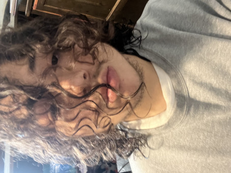 Enzo, 18, United States