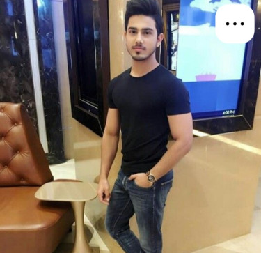 Ashu, 21, India