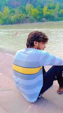 Kaiser, 19, India