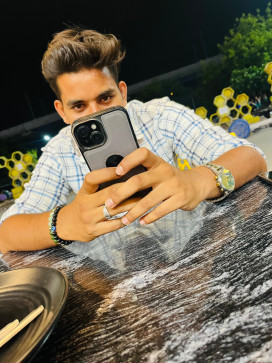 Ravi Kant Arya, 24, India