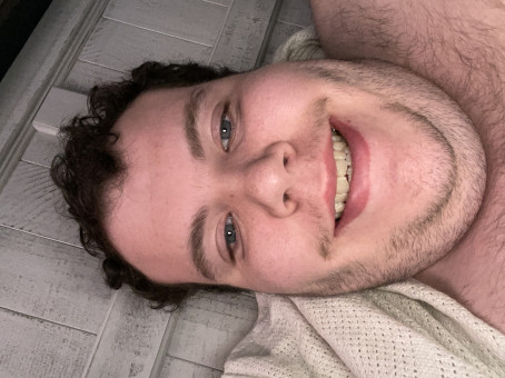 Anakin, 22, Canada