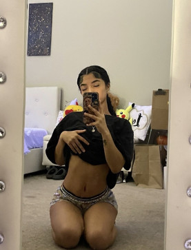 Zuriah, 20, United States