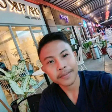Conradcarl Caminade, 24, Philippines
