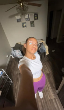 Olivia, 21, United States