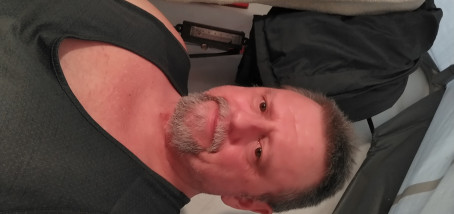 Charlie, 59, United States