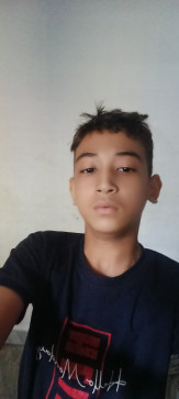 Akhat Bhadri, 18, India