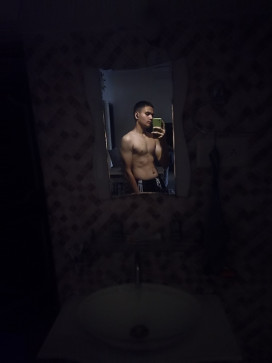 Jamwal KNISHAK, 18, India