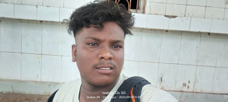 Gudun, 19, India