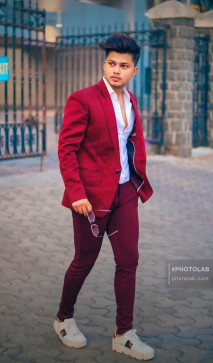 Bobby, 24, India