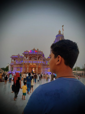 Harsh, 18, India