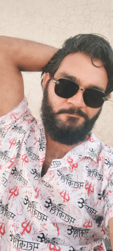 Ronak, 23, India