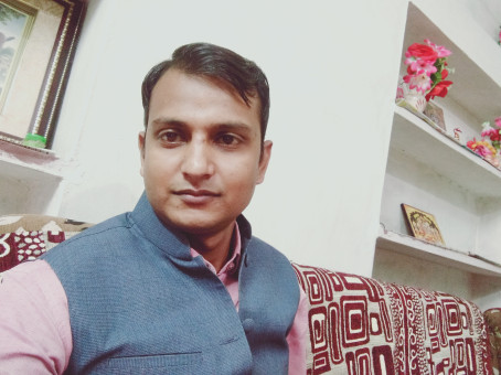 Neer, 24, India