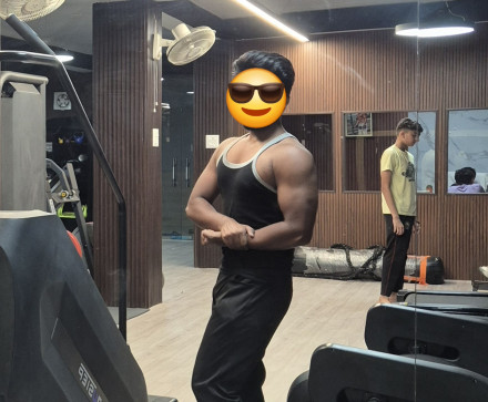 Shubh, 21, India