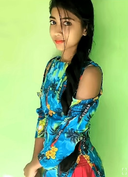 Mukes, 18, India