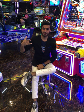 Hussain Bhutta, 20, Indonesia