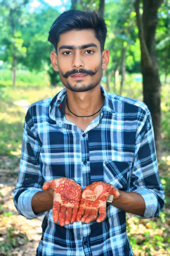 Sanni Kushwaha, 20, India