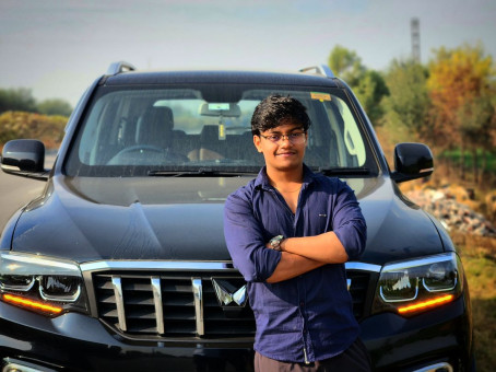 Paras Jangra, 18, India