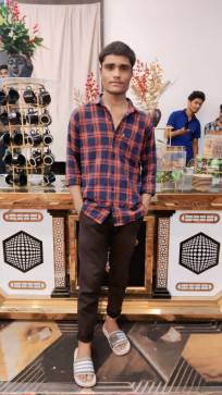 Amar Hingole, 19, India