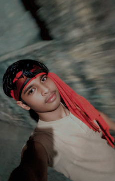 Aditya Mallah, 18, India