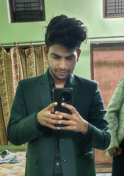 Akarsh, 25, India