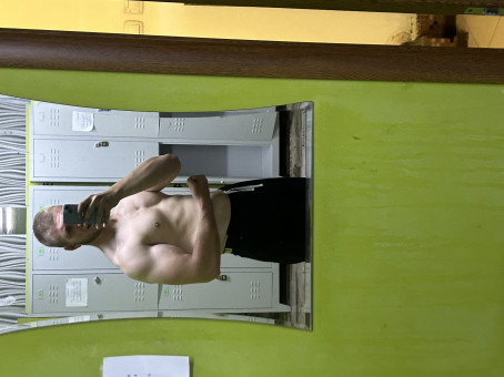 Juliqn Ldquomatild, 18, Bulgaria
