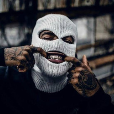 Junior, 27, Australia