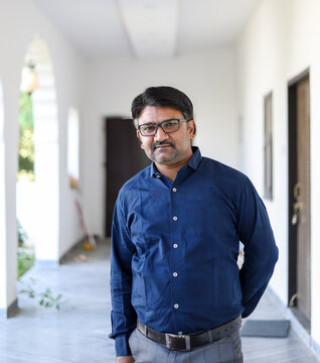 Raj, 55, Malaysia