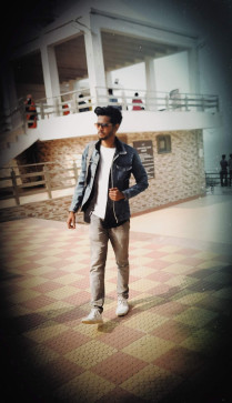 Ravi Malviya, 30, India
