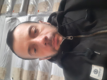 14Enea, 35, Albania