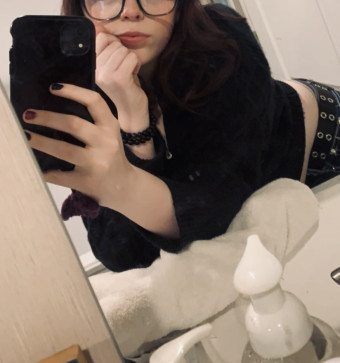 Lola Marie, 24, United States
