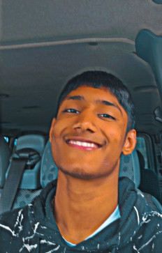 Ari, 18, Italy
