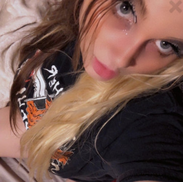 Zz, 20, United States