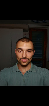 Bobby, 18, Italy