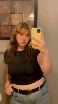 Mya, 20, United States