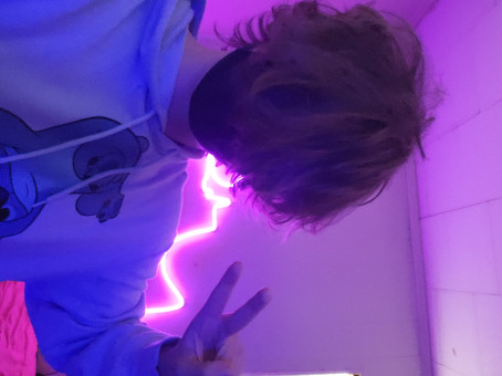 Bulletovo, 18, United States