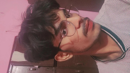 Shivam, 18, India