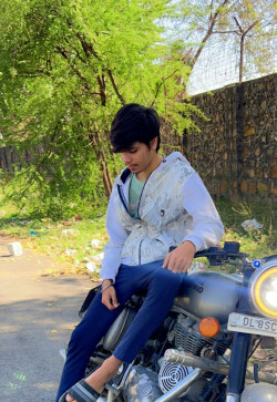 DHRUV, 24, India