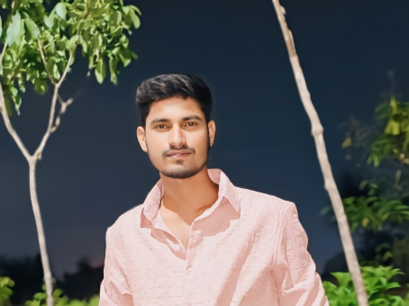 Gegevens Bxjdjdkd, 18, India
