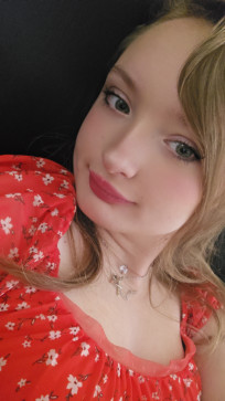 Summer, 18, United States