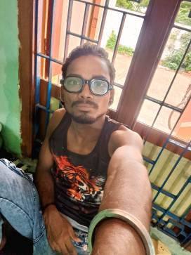 Jitendra Kumar, 21, India