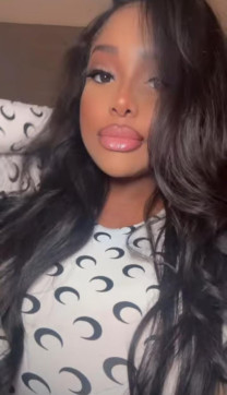 Isabella, 32, United States