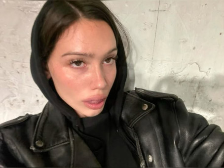 Jenna, 19, Turkey